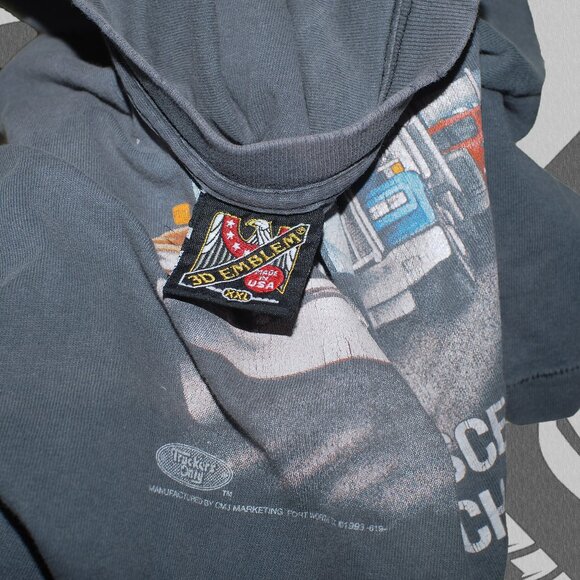 Vintage 3D Emblem T-Shirt Truckers Only Men's XXL Flying J Truck Stop - Picture 5 of 5